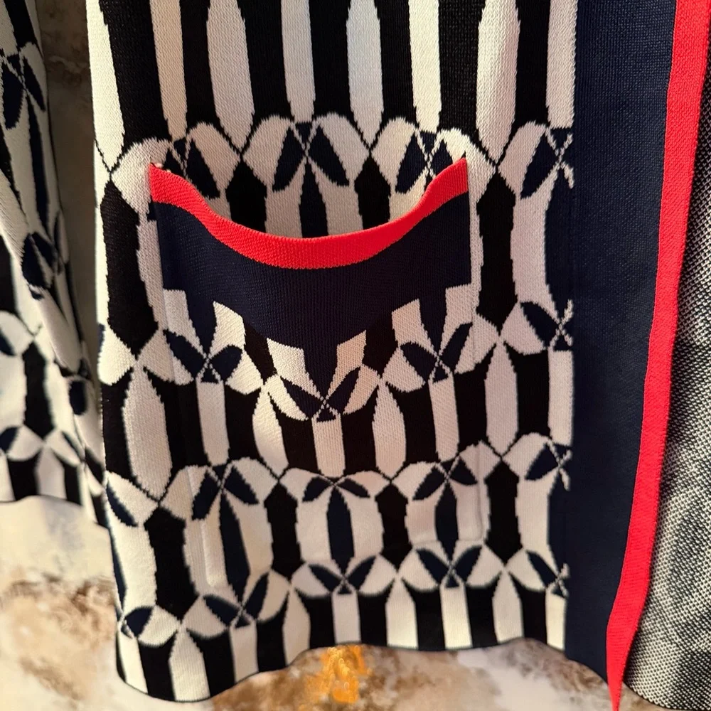 Boden Navy and Red Jacquard design Cardigan with tags in size medium - Picture 5 of 6